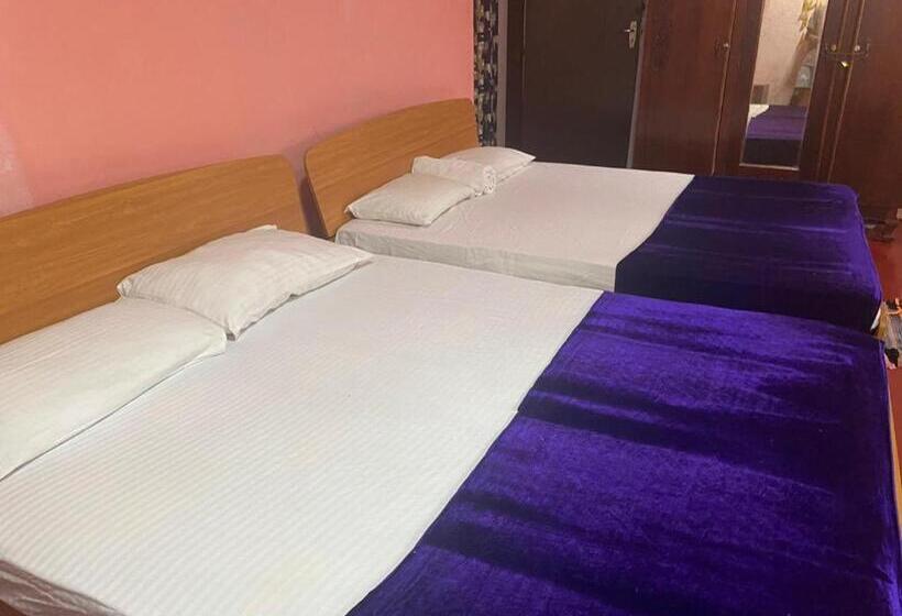 패밀리 룸, Ambalama Hostel