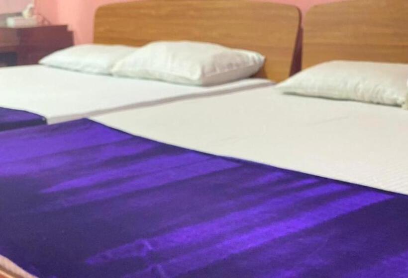 Семейный Номер, Ambalama Hostel