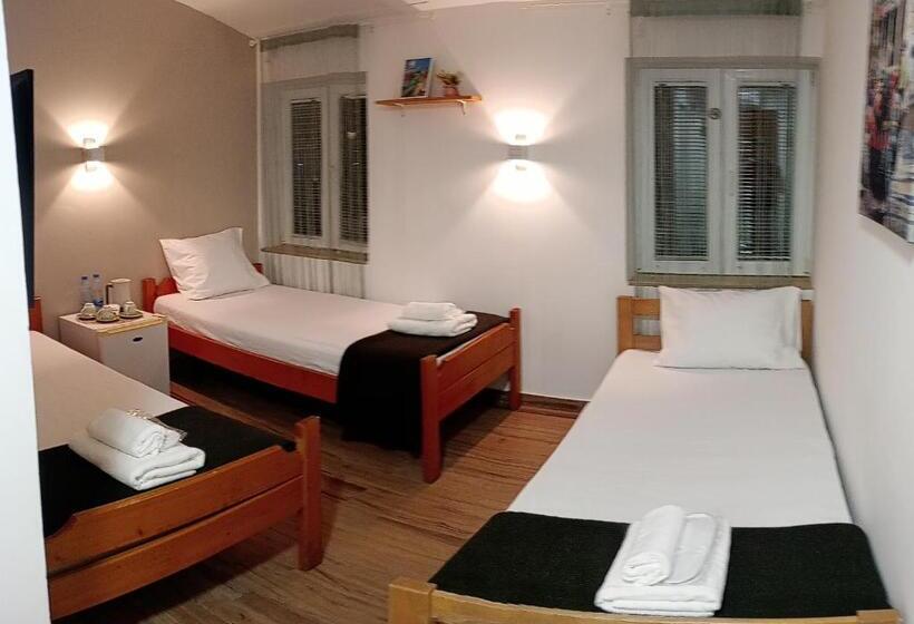 اتاق استاندارد, Serenita Stone House