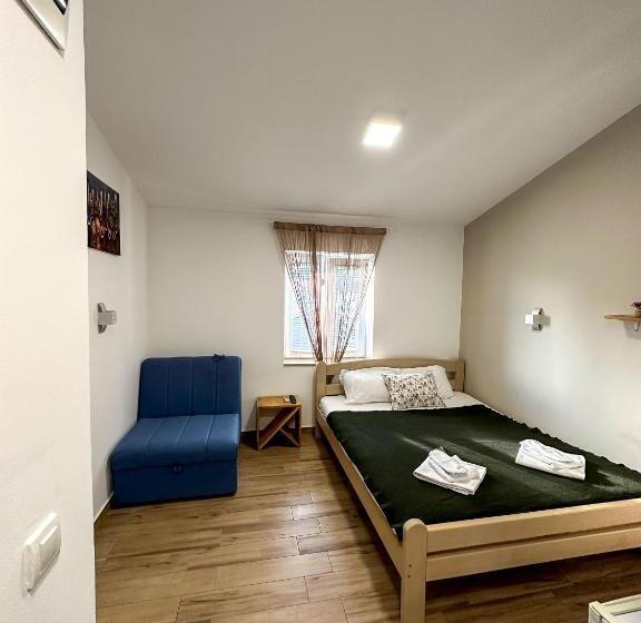 اتاق استاندارد, Serenita Stone House