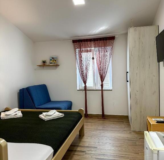 اتاق استاندارد, Serenita Stone House