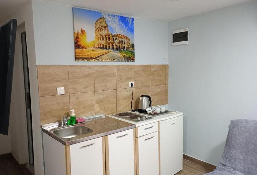 آپارتمان 1 خوابه, Serenita Stone House