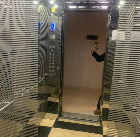 اتاق لوکس, Lavender