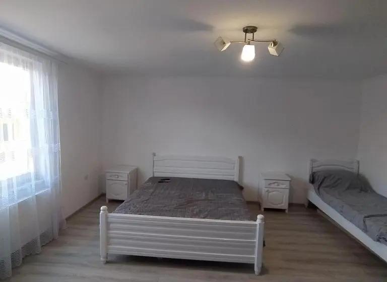 Habitació Triple Estàndard, Harmony