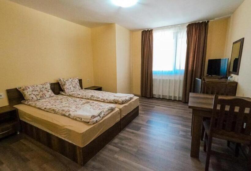 غرفة ديلوكس, къща за гости степет