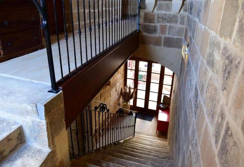 ویلای یک اتاق خوابه با استخر شنا, Gozo Farmhouse