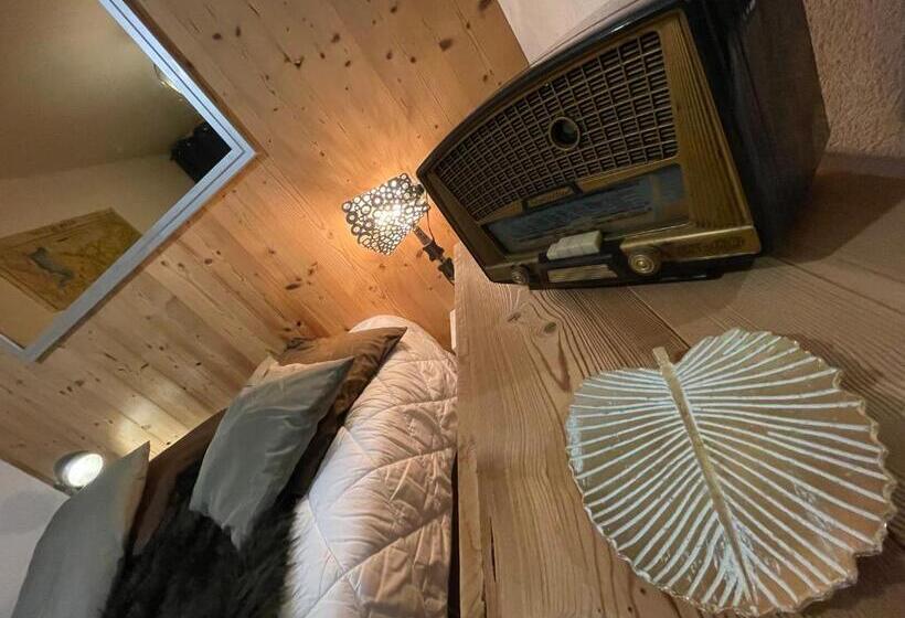 Номер Стандарт, Rockin 70 S Lodges