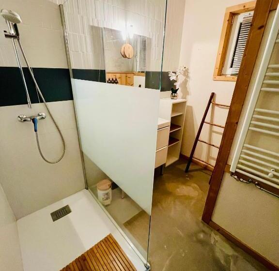 בקתת סופריור בת חדר 1, Rockin 70 S Lodges