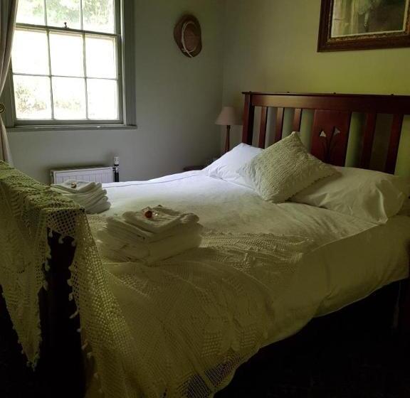 Номер Стандарт, Windsor House B&b