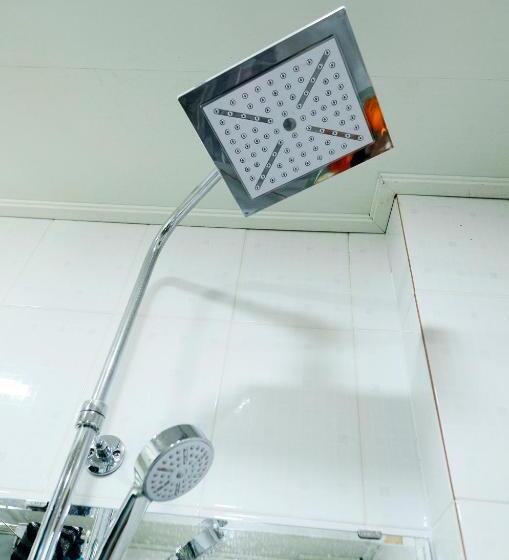 Quarto Economy, Ganderak Guest House