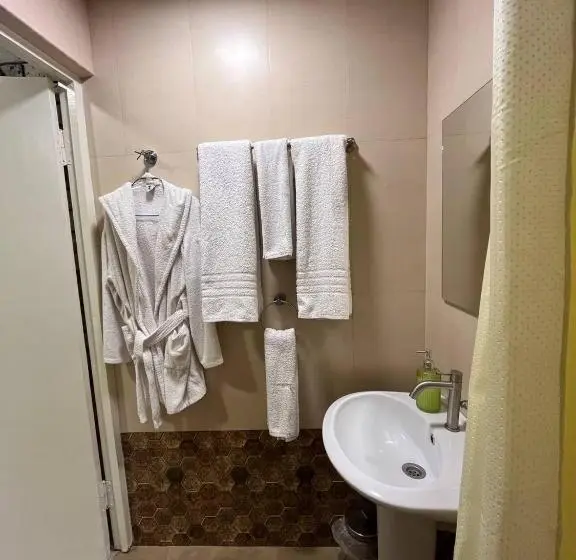 اتاق استاندارد, Azoyan Holiday Resort