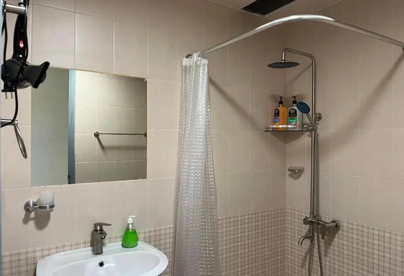 اتاق استاندارد با بالکن, Azoyan Holiday Resort