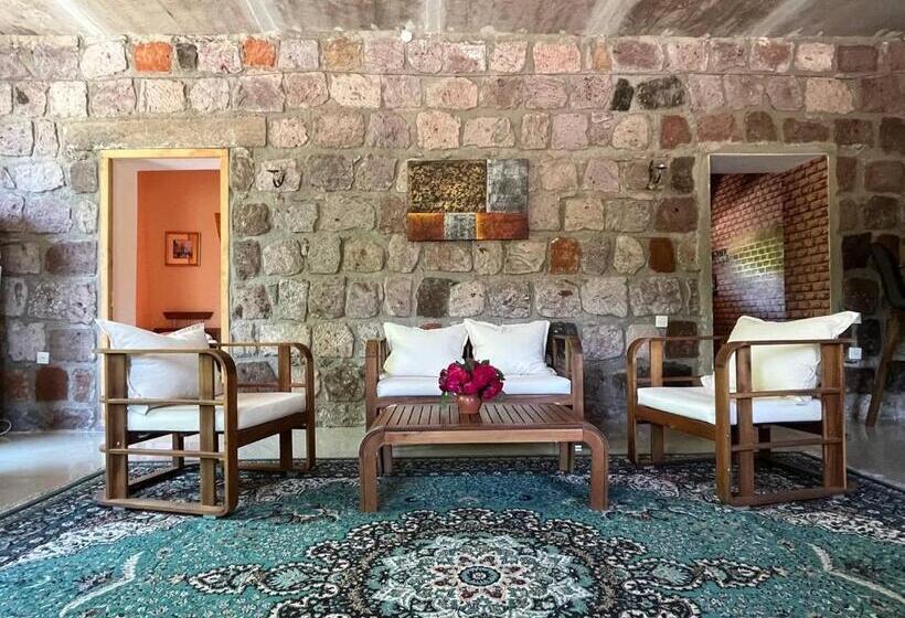 3间卧室的房子, Azoyan Holiday Resort