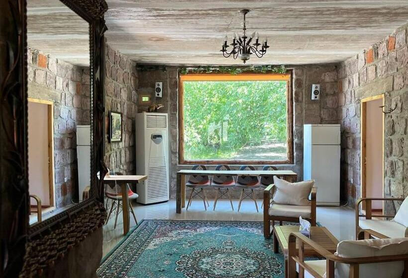 3间卧室的房子, Azoyan Holiday Resort