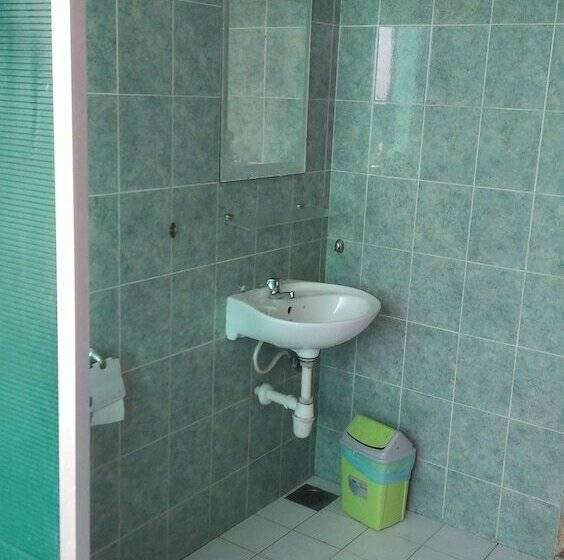 家庭间, Dragon Inn Premium Hotel Johor Bahru