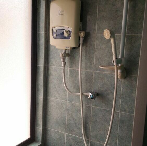 家庭间, Dragon Inn Premium Hotel Johor Bahru