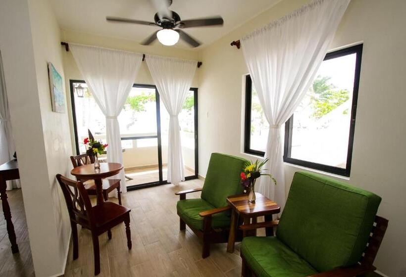 جناح مطلّ علي البحر, Jan S