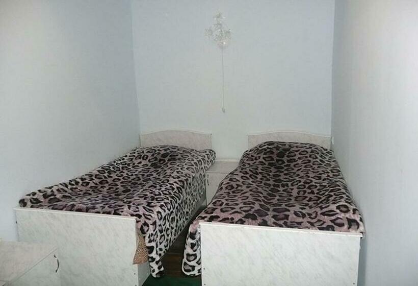 Номер Стандарт, Life