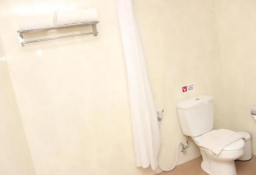 Deluxe-huone, Naka Hotel Kupang