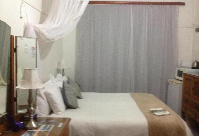 اتاق لوکس, The Nook B&b