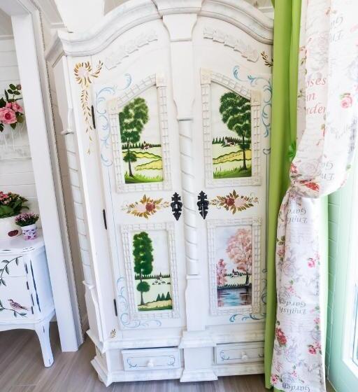 خانه 2 خوابه, 12 A Strada Voltaire