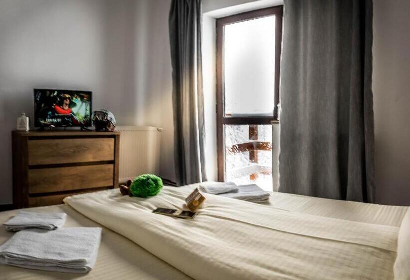 חדר סטנדרט נוף להרים, Cabana Smile Straja