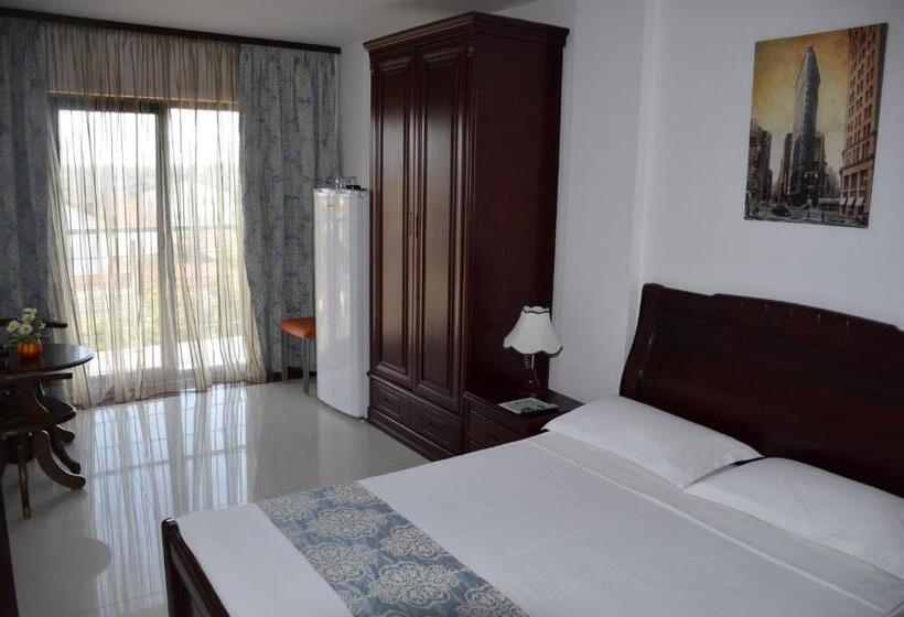 اتاق استاندارد با بالکن, Smarthouse