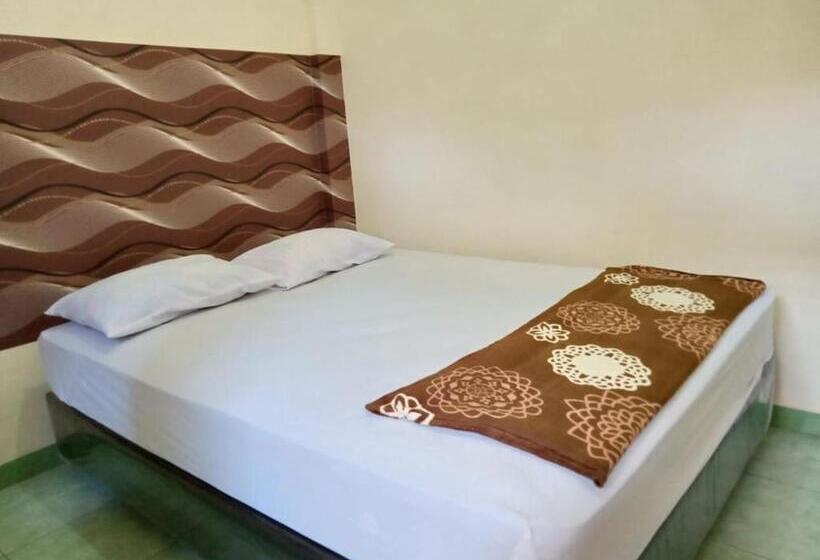 اتاق عادی, Thalia Guesthouse Ijen   Bromo & Sukamade Tour