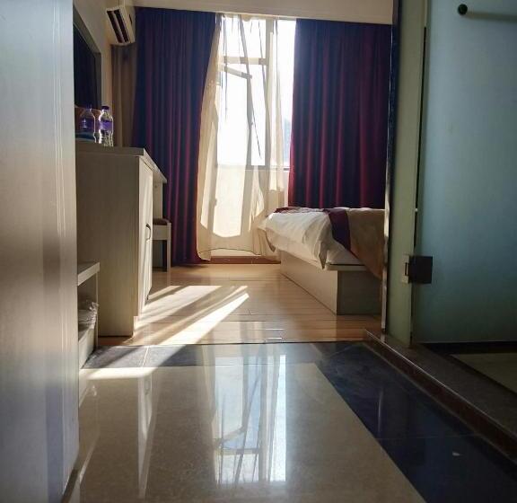 Номер Deluxe Одноместный, Juli Boutique