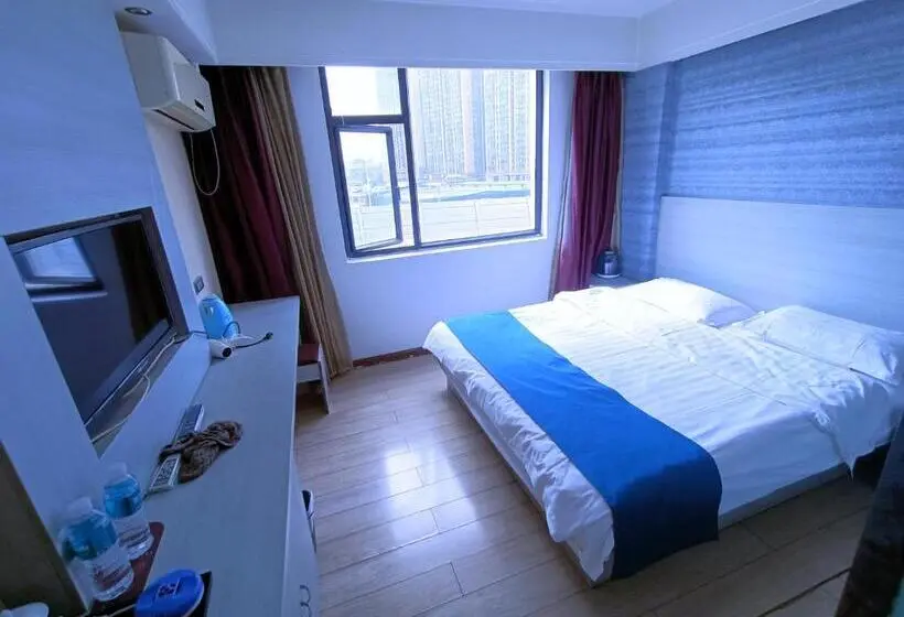 Standard Yhden Hengen Huone, Juli Boutique
