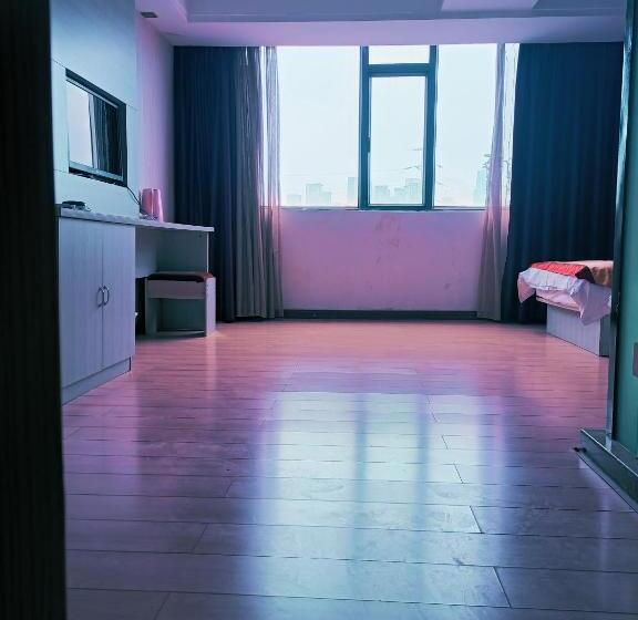 Трехместный Номер Deluxe, Juli Boutique