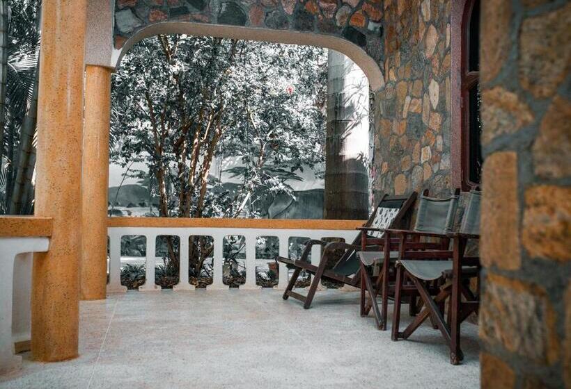 침실 3개 아파트, The Paradise In Kilimanjaro