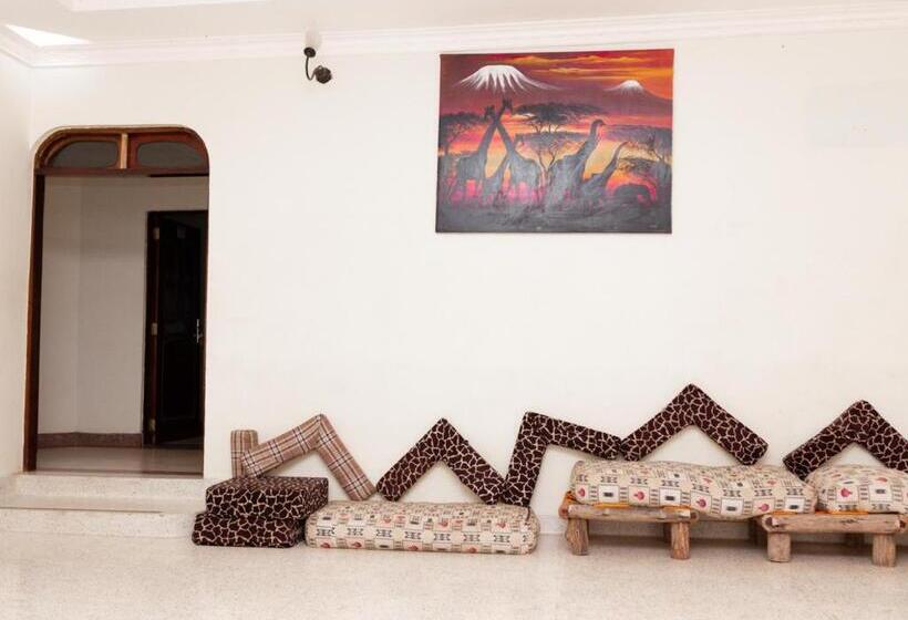 침실 3개 아파트, The Paradise In Kilimanjaro