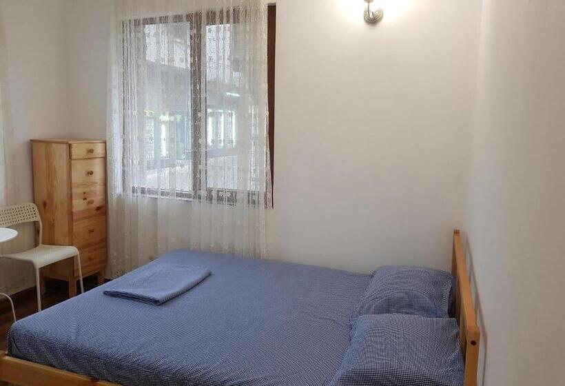 חדר בסיסי, Guest House Antique