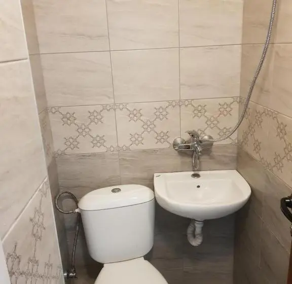 Basic-huone, Guest House Antique