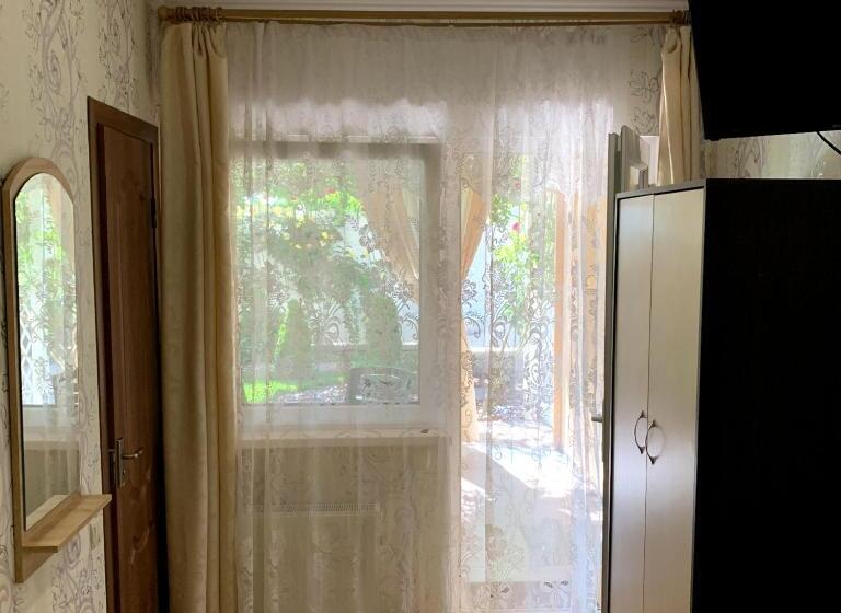 اتاق استاندارد چهار تخته, Guest House Santin