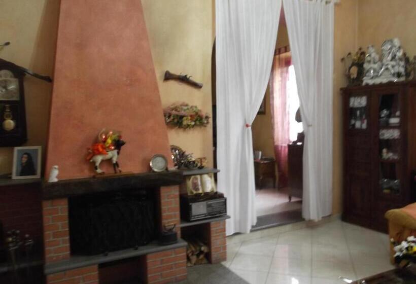 חדר סטנדרט חדר אמבטיה משותף, Relais Villa Ornella