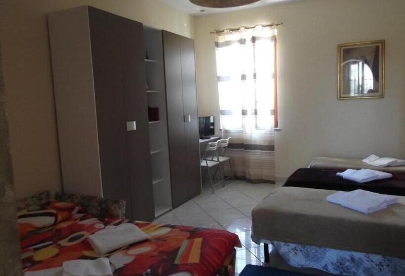 חדר משפחתי, Relais Villa Ornella