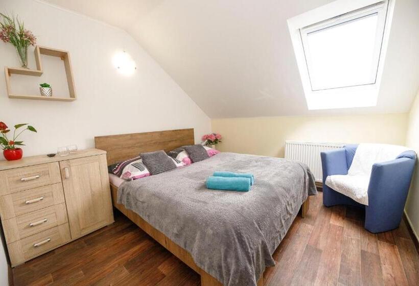 スタンダードルーム, Rendezvous