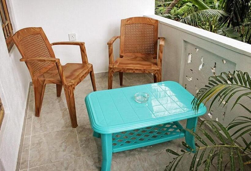 ファミリールーム, Hansa Villa