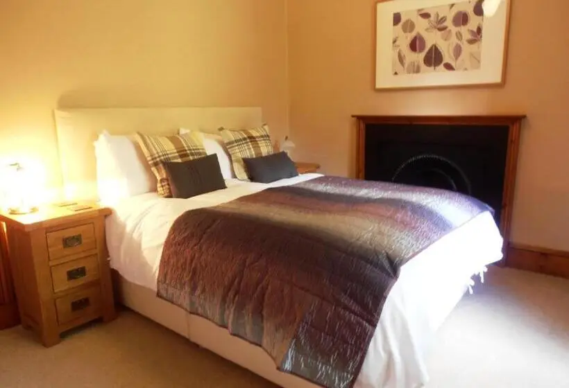 キングサイズベッドのスタンダードルーム, Colterscleuch House B&b