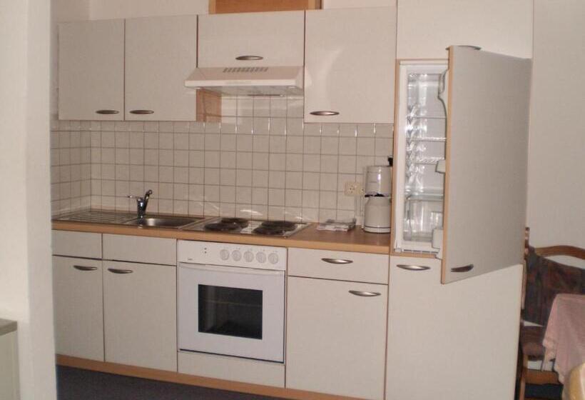 Семейный Номер, Gasthof Pension Strassreith