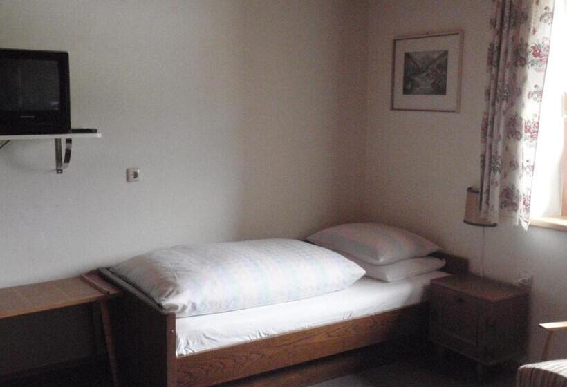 غرفة قياسية, Haus Kapfinger