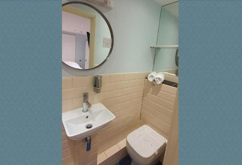 غرفة قياسية, Innit Joy