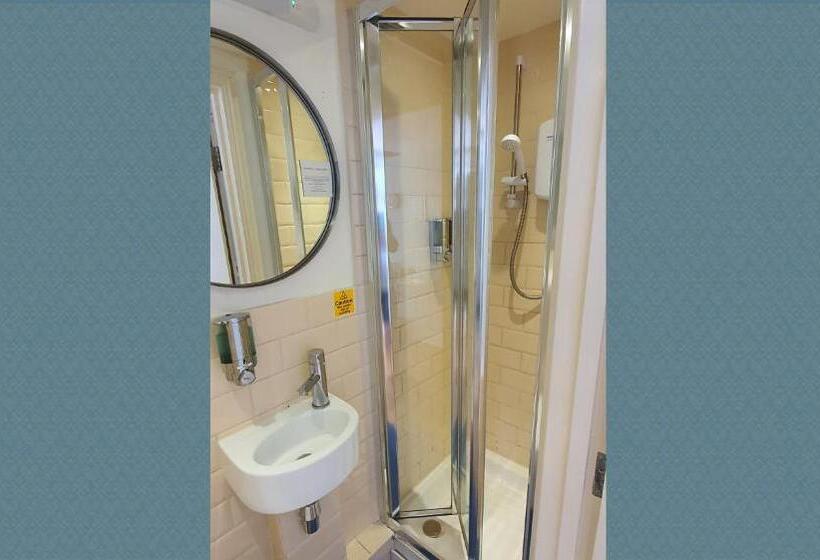 غرفة قياسية, Innit Joy