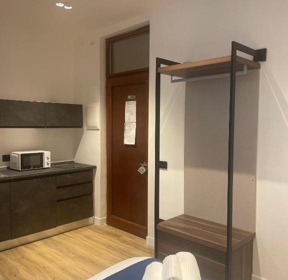 غرفة قياسية, Il Tesoro Pompeiano