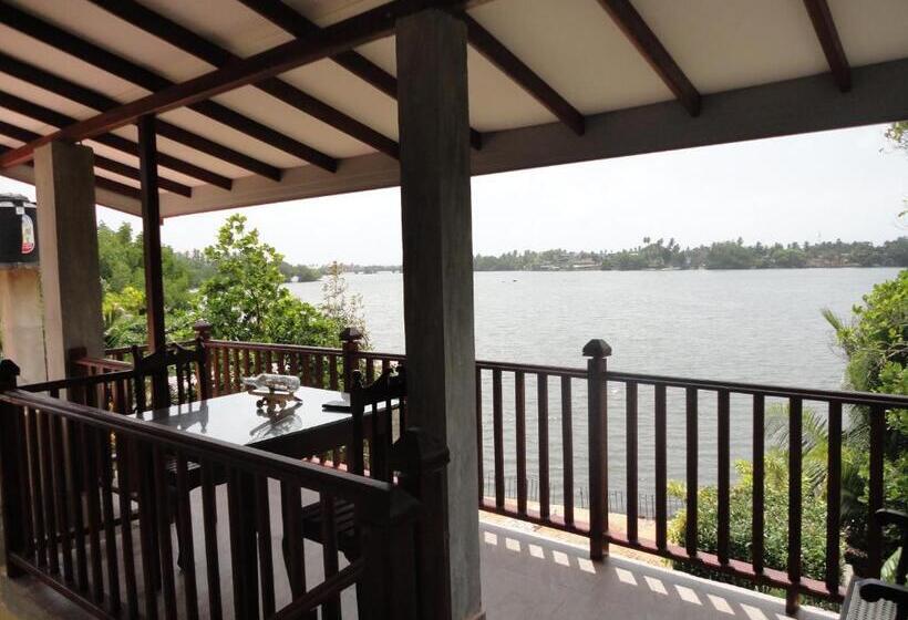 デラックスルーム, Sapara River Guest