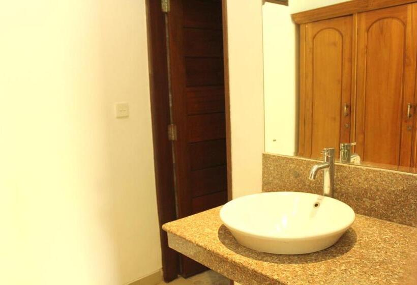 豪华房间, Yulia 1