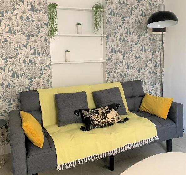 آپارتمان 1 خوابه همکف, Le Vacoa