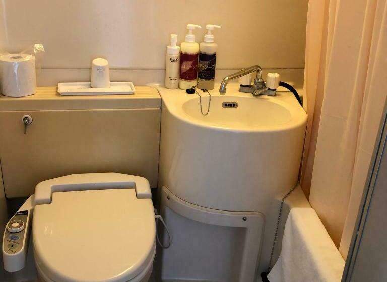 غرفة قياسية فردية, Tsukuba Hills Gakuenodori